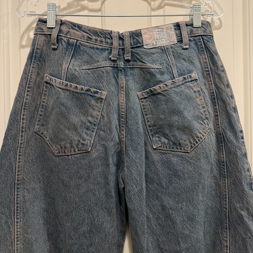 Free People Baggy Jeans Womens 26 Blue Ian Indigo Lucky You Mid Rise Barrel - Picture 6 of 7
